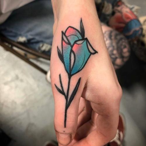 拇指玫瑰花_纹身_玫瑰花_纹身也清新_美妆_小红书
