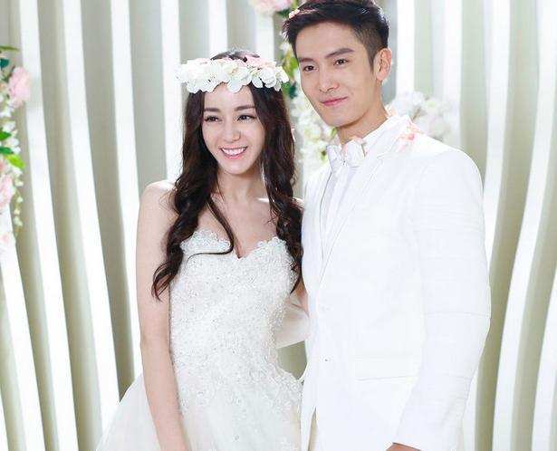 迪丽热巴与5位男星的结婚照, 第三位最尴尬, 与他不知真假