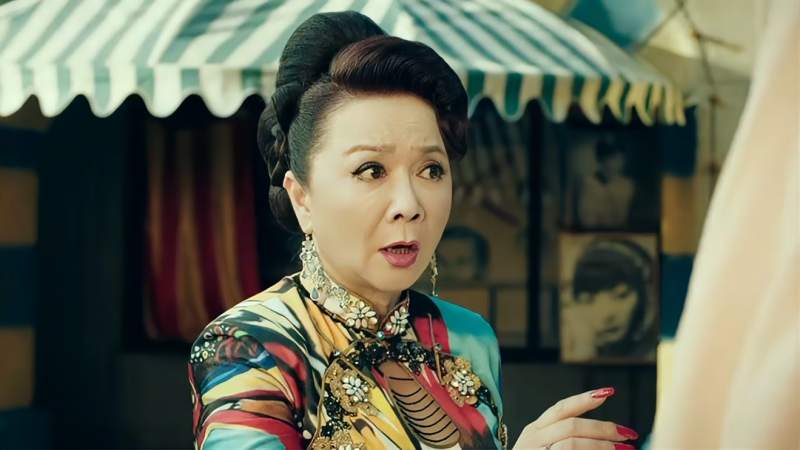 鼠胆英雄蔡明不愧是老戏骨几句话就把人逗笑了真是绝了