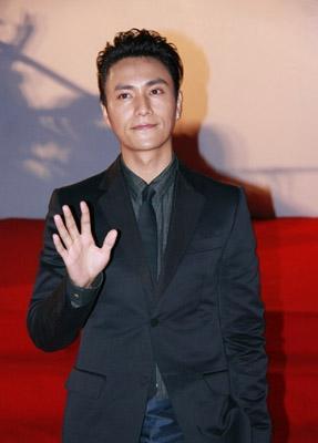 陈坤夺影帝 不忘感谢8岁儿子
