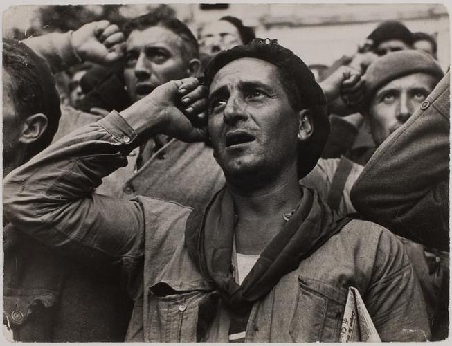 纵队(亦称"国际旅"),前往西班牙与共和军共同抵抗国民军与法西斯势力