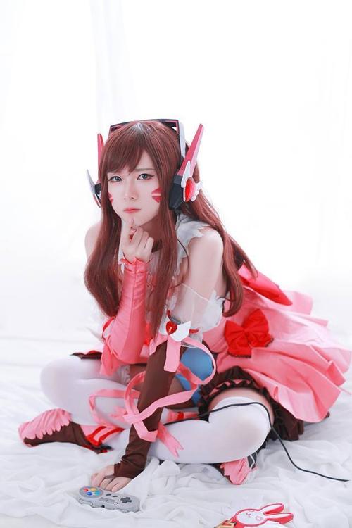 韩国美女cos守望先锋dva美图白丝美腿真诱惑