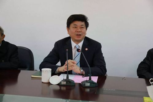 本次会议的嘉宾有:石竹文学社的历届社长周勤弟,吴启洪,钱维娇,张俊等