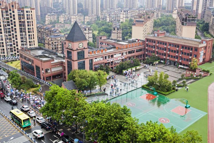 开学第一天——涪陵城七校兴涪校区秋季开学掠影