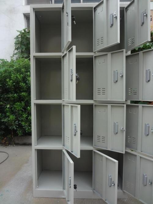 河源铁皮柜十五门钣金储物柜十八门技术学校衣柜