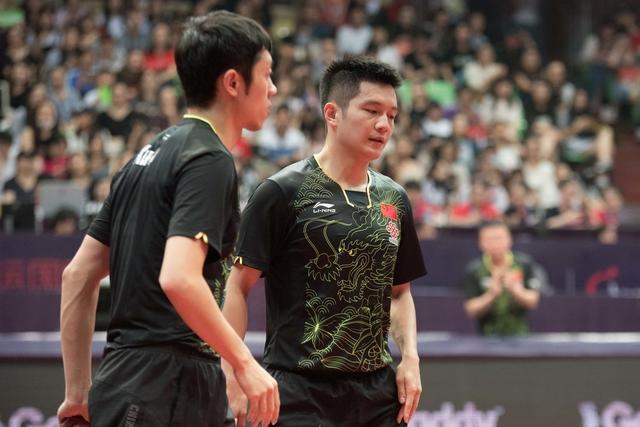 樊振东许昕横扫对手,林高远梁靖昆有惊无险,总决赛国乒即将内战