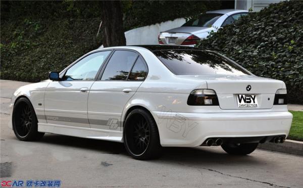 摘要: 老款宝马5系e39改装prior design大小包围发动机调校排气尾翼