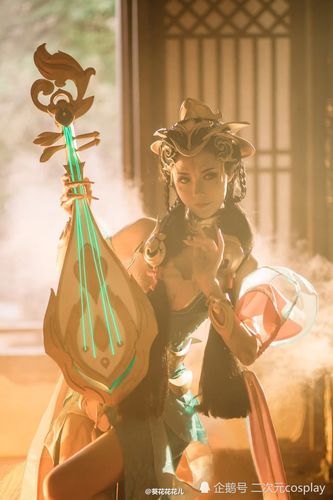 《王者荣耀》霓裳曲杨玉环,仙女本仙,布景超美仿佛会发光的仙女