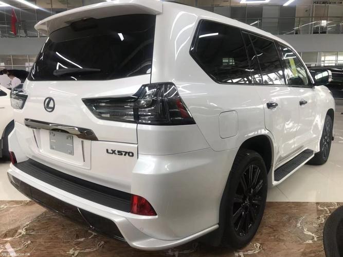 2021款加版雷克萨斯lx570国六现车优惠