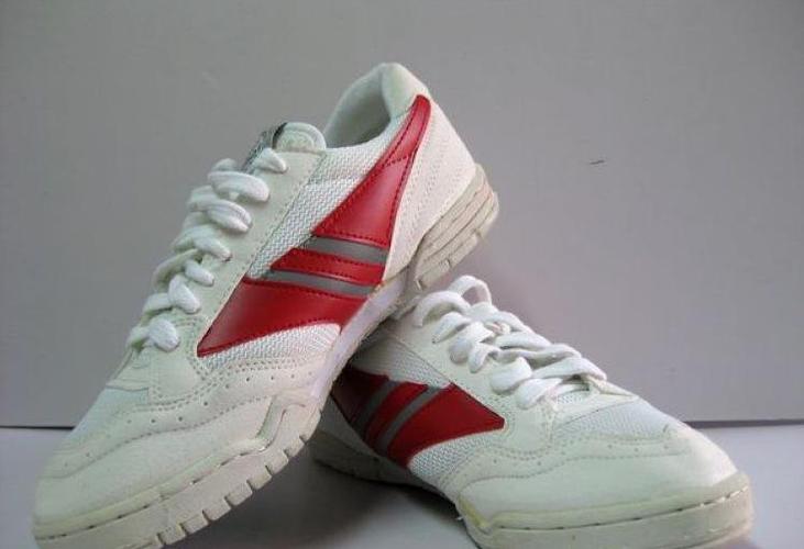 上海老回力运动鞋 (第1页)