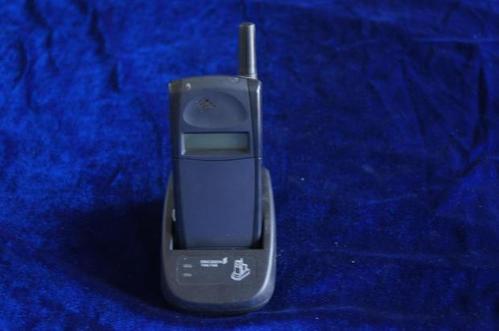 经典原装正品古董怀旧老手机带底座 gf768c 二手爱立信