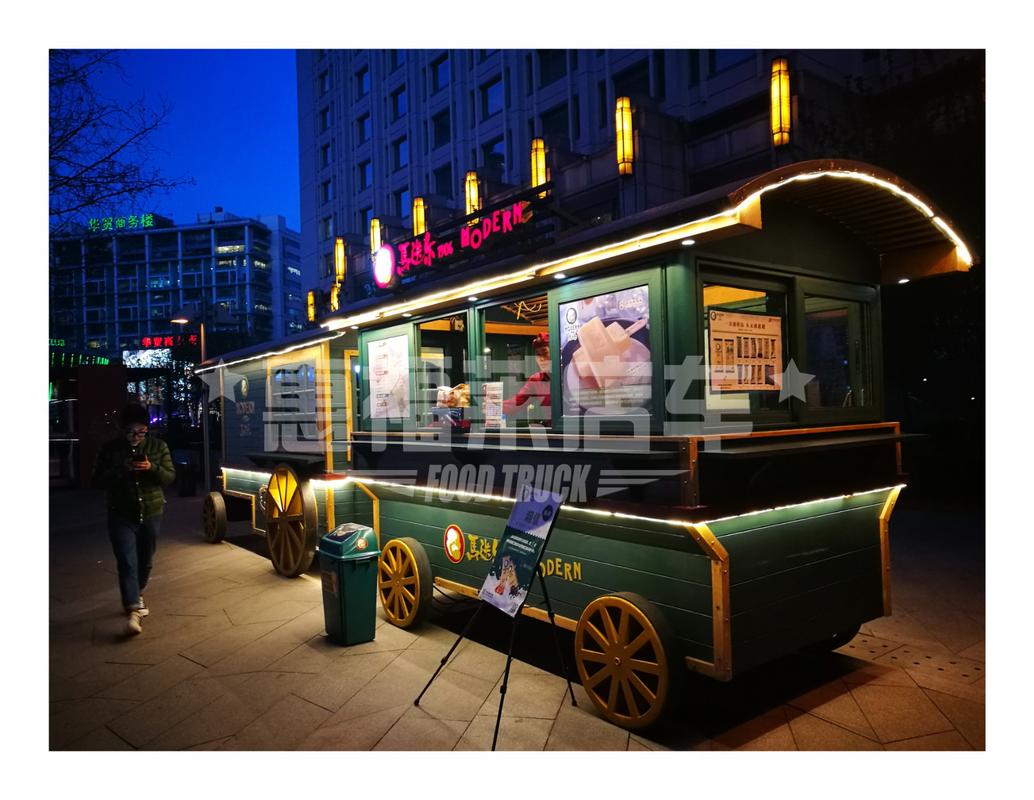 惠福莱多功能餐车打造深夜食堂,这样的"深夜诱惑"谁能抵挡的住呢?