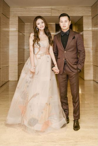 安以轩老公陈荣炼现实版霸道总裁 四百万助力慈善