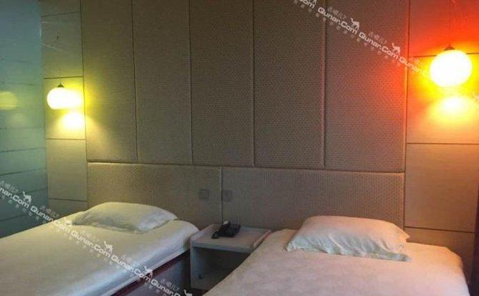 大庆林甸鹤鸣湖湿地温泉住宿团购_林甸县经济型酒店_百度糯米深圳站