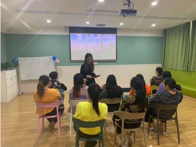 重庆九五医院家长课堂:帮助孩子面对他们的感受