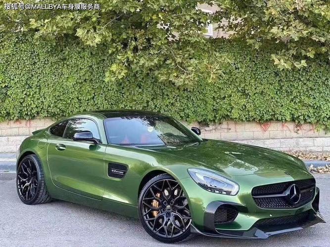 这台充满了超级跑车风格的高性能奔驰运动化轿车,同样也