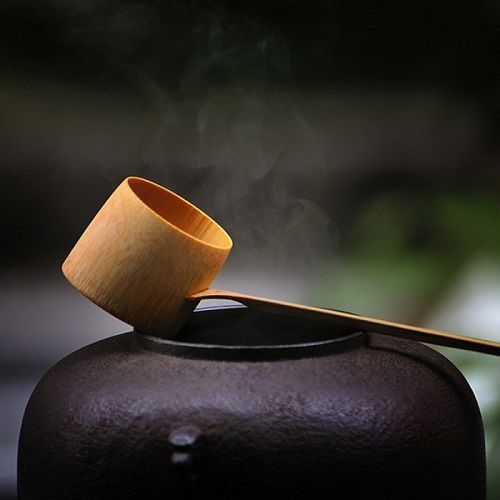 唯美意境图片500x500分辨率插花品茗禅意人生