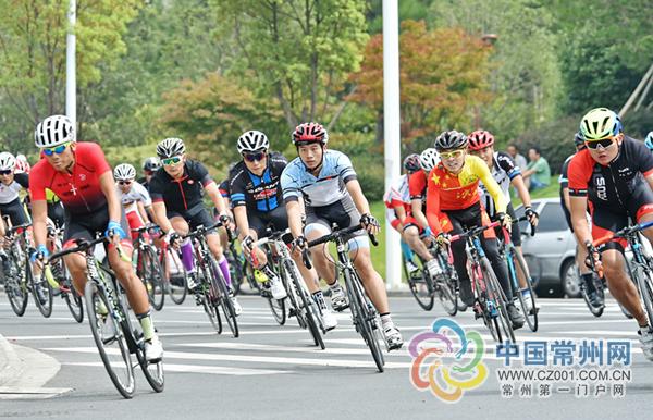 【治国理政新实践·江苏篇】常州自行车运动"破风"前行 骑行流行"4 2"
