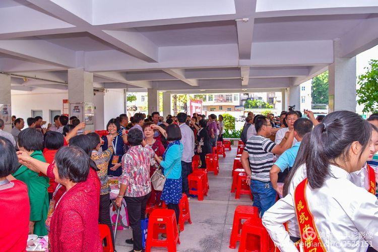乐光〕庆祝揭西县钱坑中学77届高中毕业40周年同学聚会,感谢您阅读!