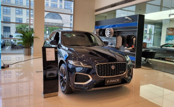 这次会找准定位吗2021款捷豹fpace实车到店运动气息更足