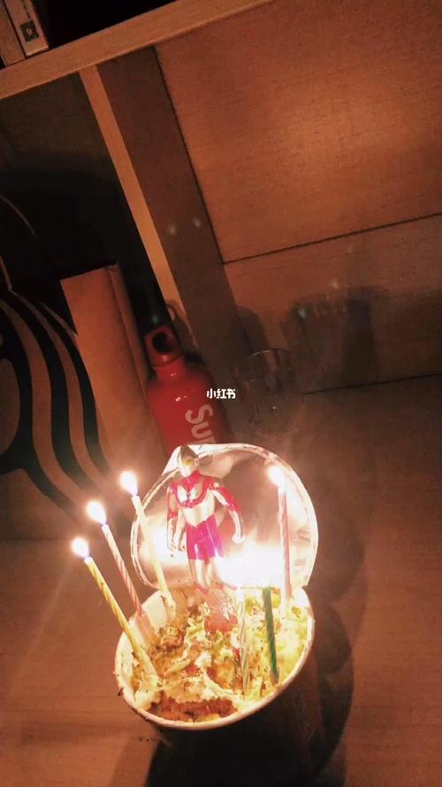 生日快乐_生日快乐_泡面_蜡烛_美食_美食展示