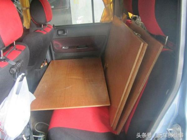 为自驾游做准备 长城m2改装床车 满足"吃,住,行"的suv