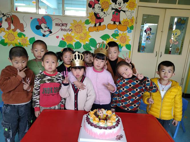 馨怡小朋友幼儿园生日快乐时光! - 美篇