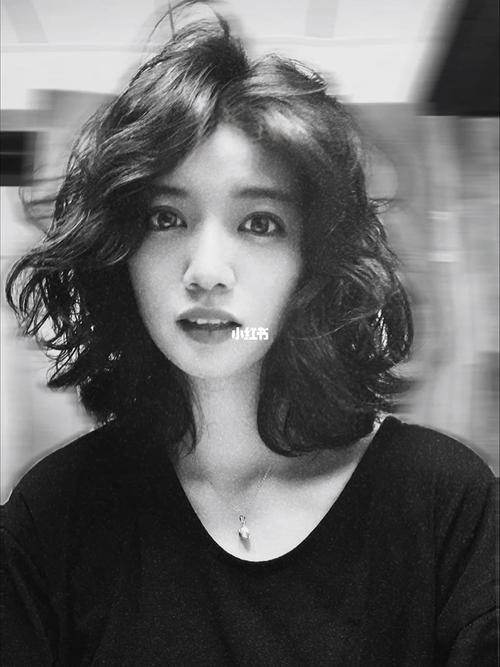 9696入秋后必烫发型推荐~_发型_法式风格_减龄_卷发_显白_adido