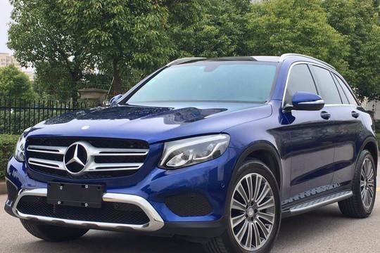 武汉2016年10月奔驰奔驰glc2017款glc26020t4matic动感型蓝色自动档