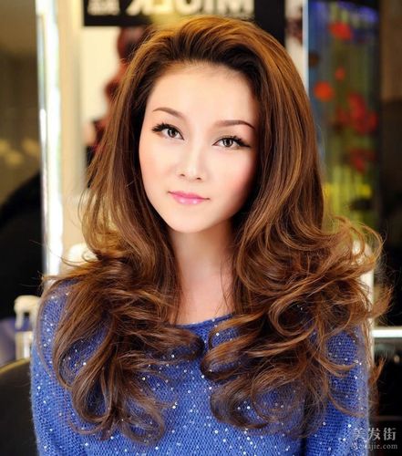 最新各种烫发发型图片大全2