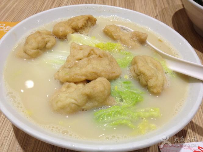 娃娃菜鱼腐烩鱼汤