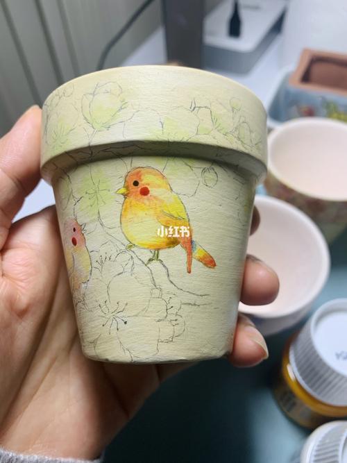 最近迷上手绘多肉花盆,上色中_手绘_上色_画画_手绘多肉花盆_家居家装