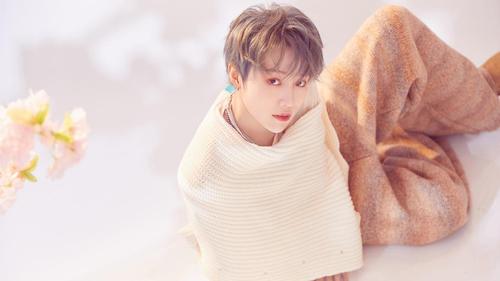 分享自制刘雨昕电脑壁纸 【多图】