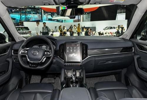 曝华晨中华v7配置信息 中国"宝马"再起航