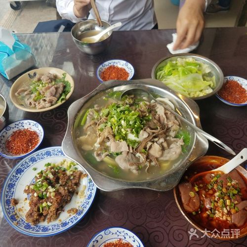冯四娘跷脚牛肉乐山名小吃