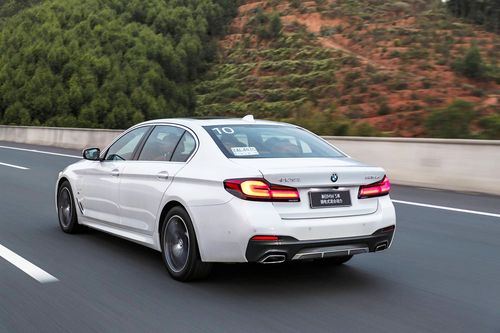 数字化豪华试驾新宝马535le