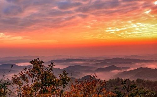 湖南祁东县鼎山