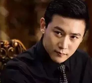 公务员面试怎么穿出高级感