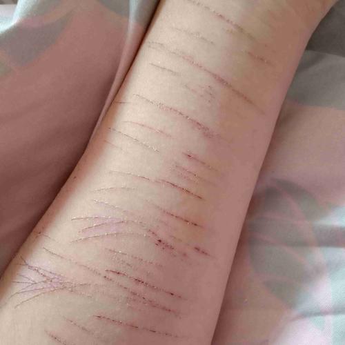 用圆规划手从21号开始到25日越划越多好像今天没划,头