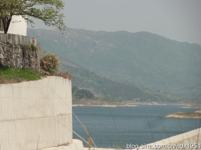 三河口水库一角