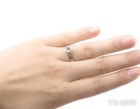 【图】无名指戴戒指的意思 男人和女人无名指带戒指的
