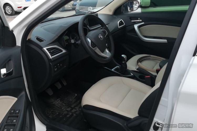 长安 悦翔v7 2016款 1.6 手动 乐享型 国v