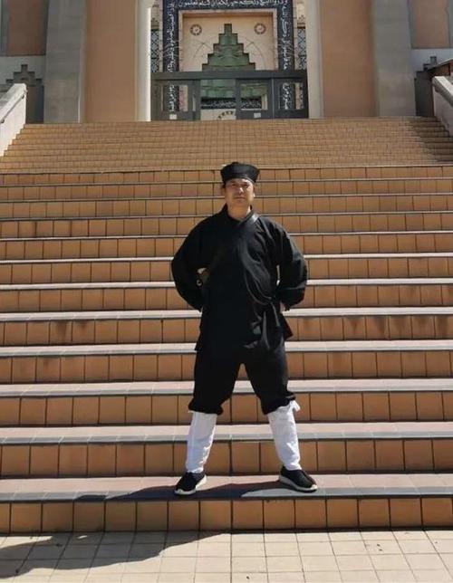 云深水静人未闲——北京白云观道教书法家赵圆富