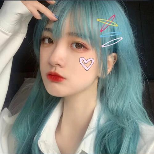 坠落在凡间的治愈系女生头像:二十岁能住进你的梦,希望八十岁能与你