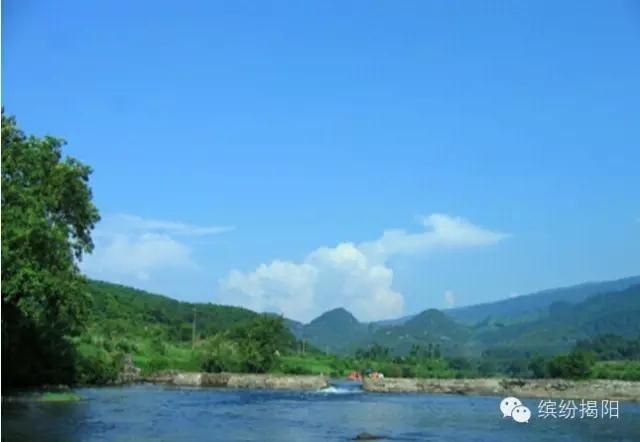 据清人《韩江闻见录》载:"揭阳双溪之合流也,中秋夕,潮汛涨,月出桑浦
