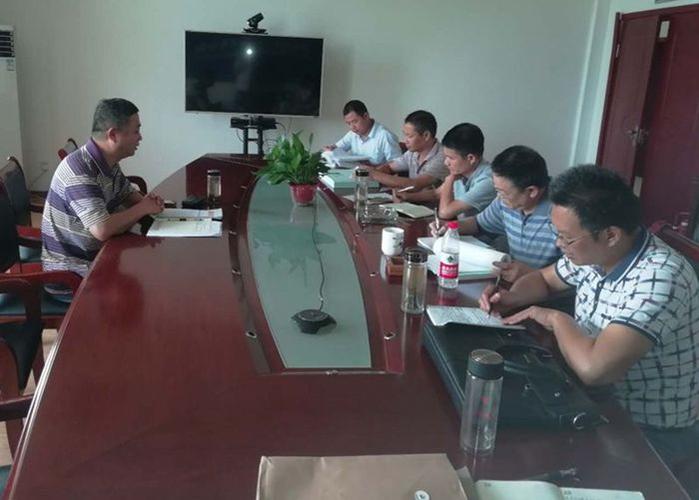望江县林业局到鸦滩镇检查指导森林防火工作