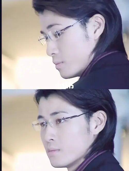 小时候看的第一部台湾偶像剧就是《海豚湾恋人》,徐泽亚一直是我心中