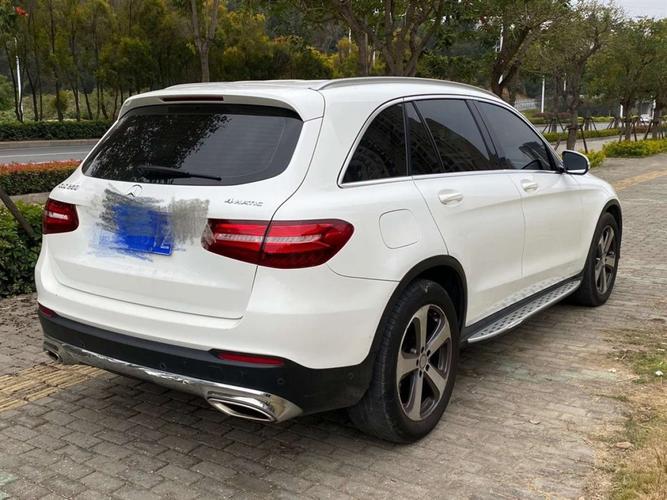 2016年06月奔驰 奔驰glc 2016款 glc 260 4matic 豪华型