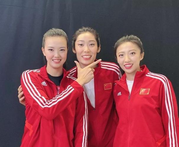 为什么张常宁能力压朱婷入选?球迷为后者打抱不平