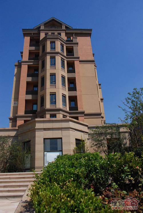 图:美丽的海尔绿城全运村,周末去看的,羡慕不已!